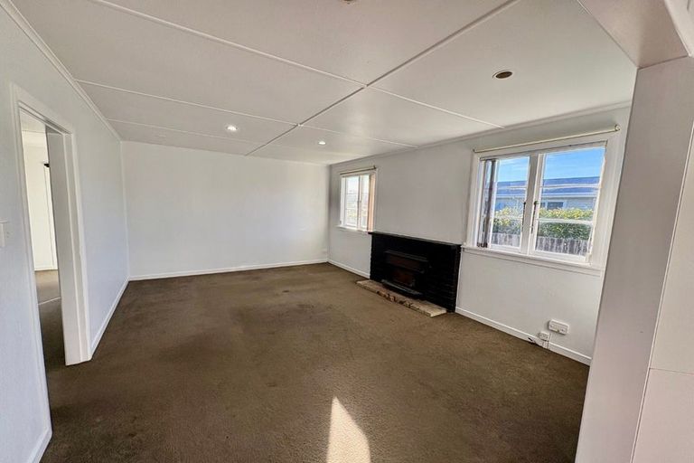 Photo of property in 29a Carthew Street, Okato, 4335