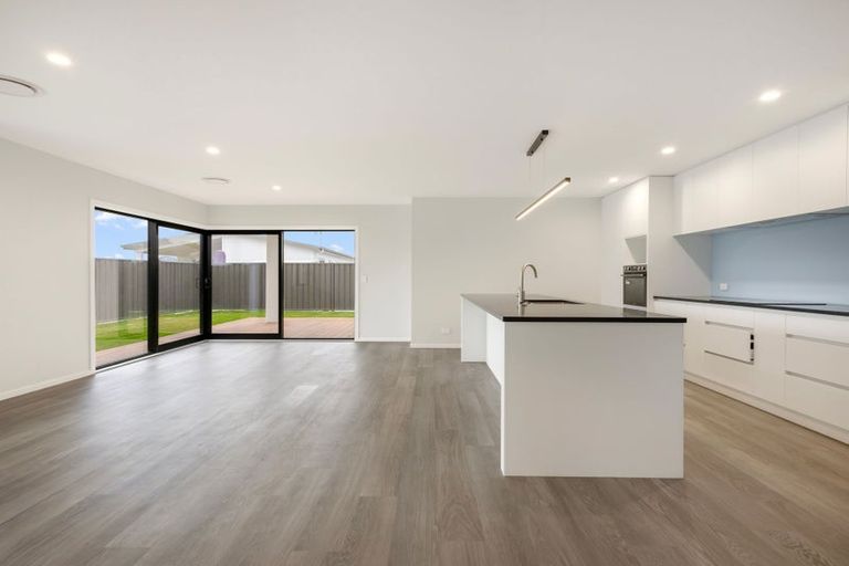 Photo of property in 61 Pelorus Avenue, Poraiti, Napier, 4112