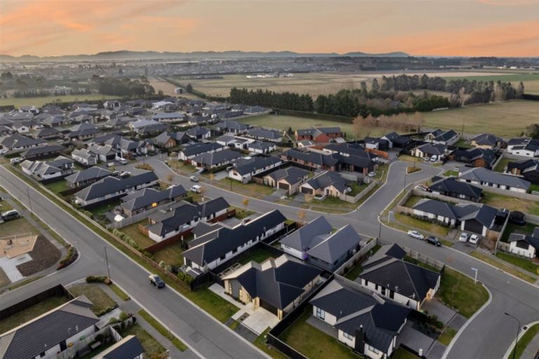 Photo of property in 6 Turin Avenue, Rolleston, 7615