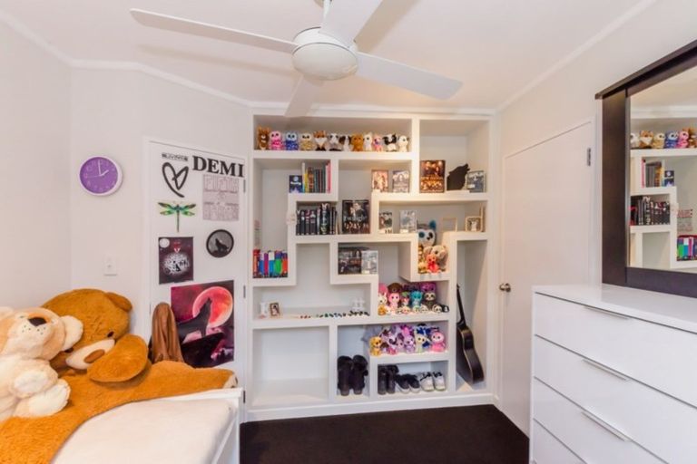 Photo of property in 7 Waikare Road, Raumati Beach, Paraparaumu, 5032