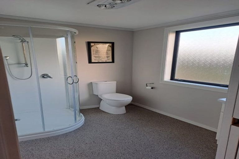 Photo of property in 14b Rennell Street, Frankleigh Park, New Plymouth, 4310