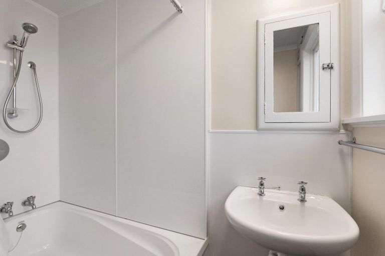 Photo of property in 3 Belfield Street, Dallington, Christchurch, 8061