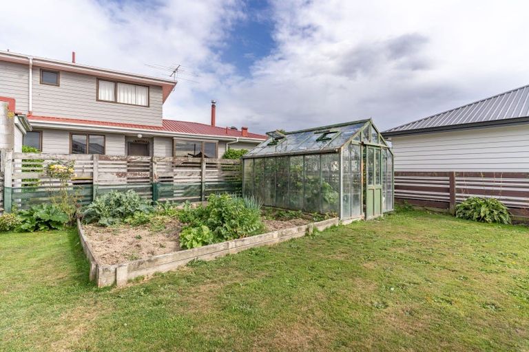 Photo of property in 46 Queen Street, Winton, 9720