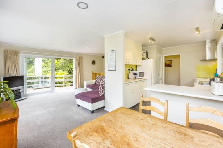 Photo of property in 59 Elmslie Road, Pinehaven, Upper Hutt, 5019