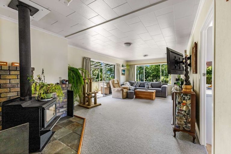 Photo of property in 21 Pararewa Drive, Whalers Gate, New Plymouth, 4310