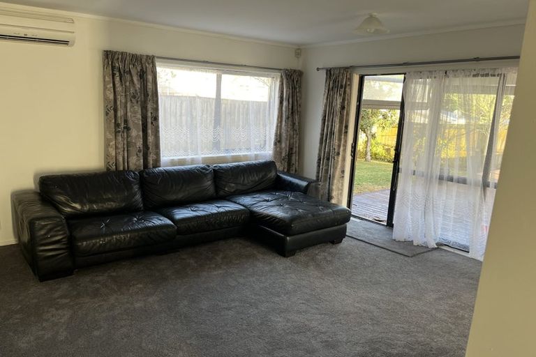 Photo of property in 7 Foundation Place, Glen Eden, Auckland, 0602