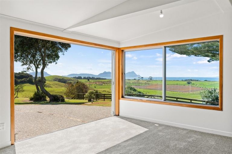 Photo of property in 211 Doctors Hill Road, Ruakaka, Waipu, 0582