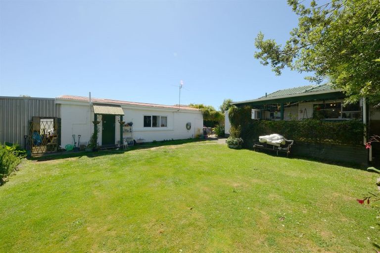 Photo of property in 145 Grimseys Road, Redwood, Christchurch, 8051