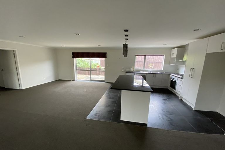 Photo of property in 64 Magellan Rise, Flagstaff, Hamilton, 3210