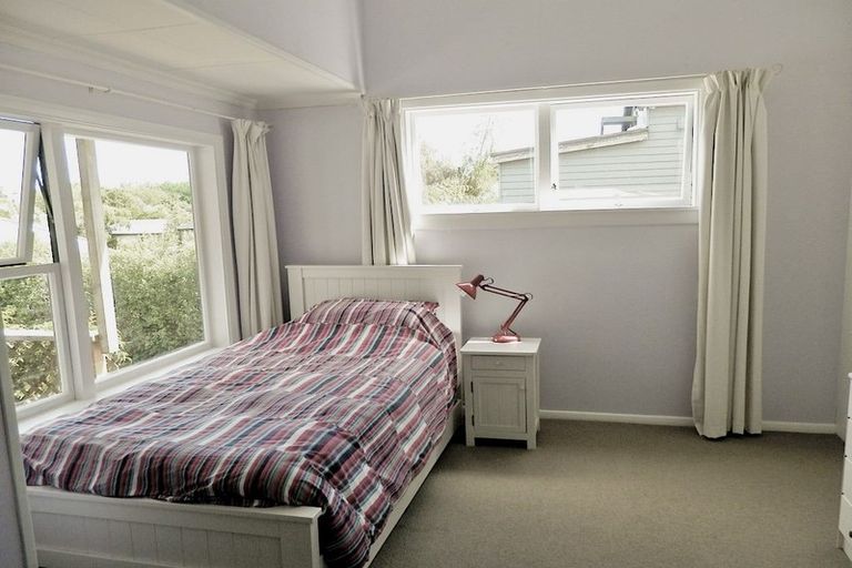 Photo of property in 17 Iwa Street, Mapua, 7005