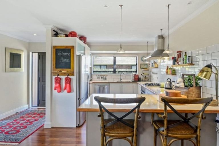 Photo of property in 20 Holland Street, Glenholme, Rotorua, 3010