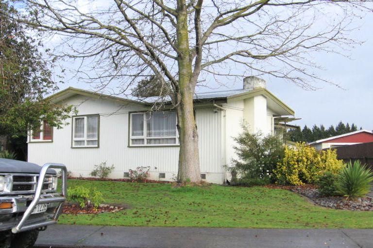 Photo of property in 826 Huia Street, Camberley, Hastings, 4120