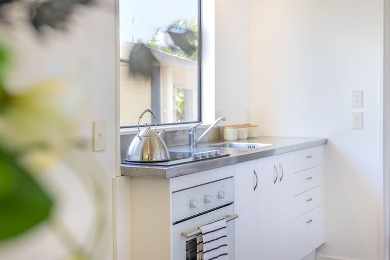 Photo of property in 20 Linwood Drive, Paraparaumu, 5032