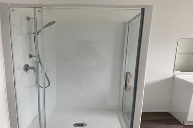 Photo of property in 1/5 Merriefield Avenue, Forrest Hill, Auckland, 0620