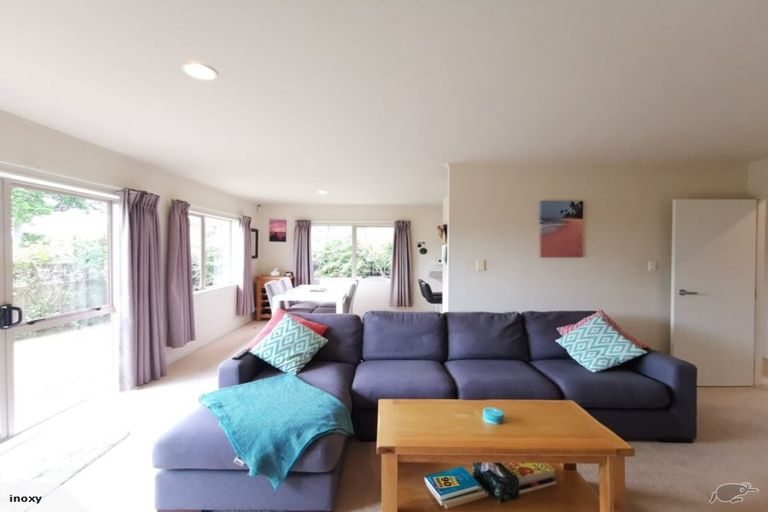 Photo of property in 49 Crawford Avenue, Mangere Bridge, Auckland, 2022