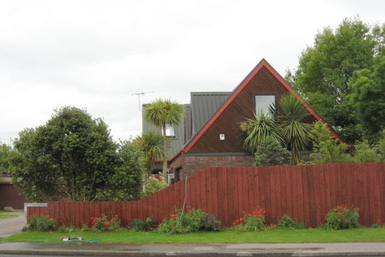 Photo of property in 22 East Belt, Rangiora, 7400