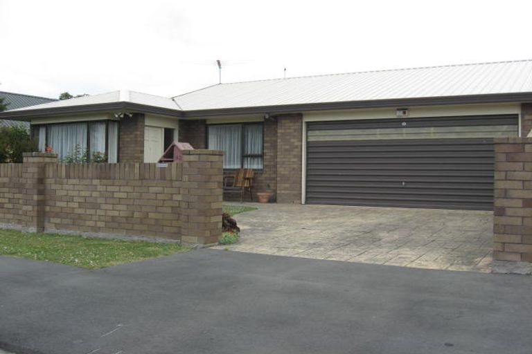 Photo of property in 42 Hanrahan Street, Upper Riccarton, Christchurch, 8041