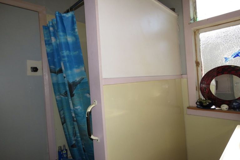 Photo of property in 63 Romilly Street, Westport, 7825