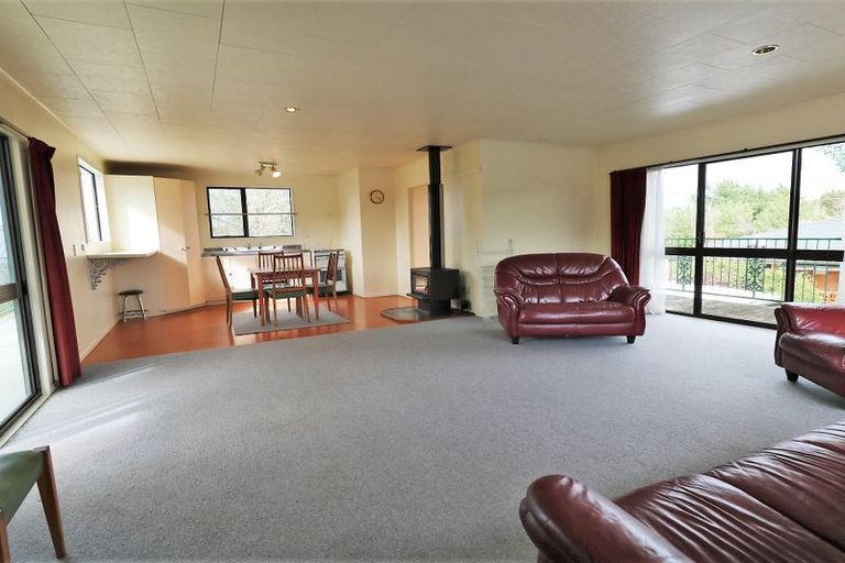 Photo of property in 27 Hilton Road, Carterton, 5713