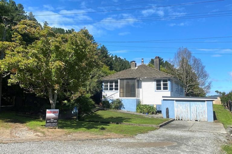 Photo of property in 12 Herald Street, Dobson, Greymouth, 7805
