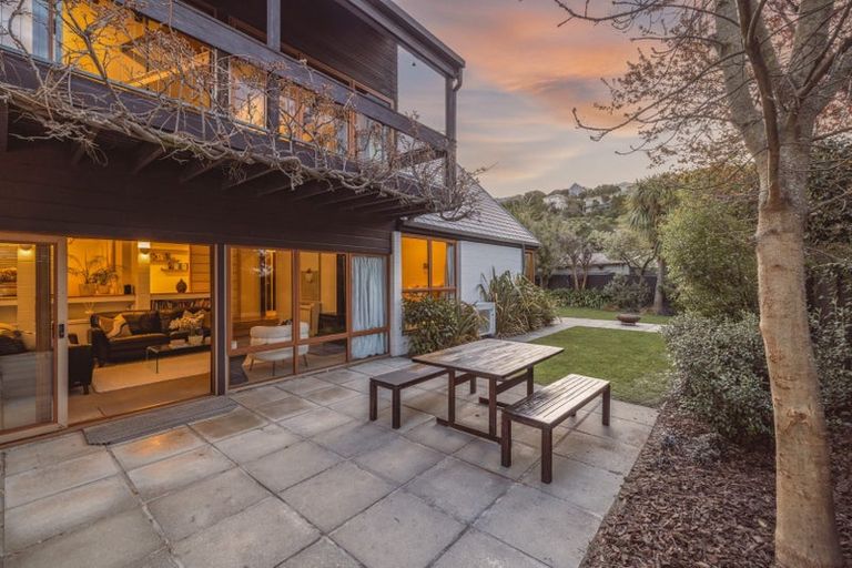 Photo of property in 18 Glamis Place, Cashmere, Christchurch, 8022