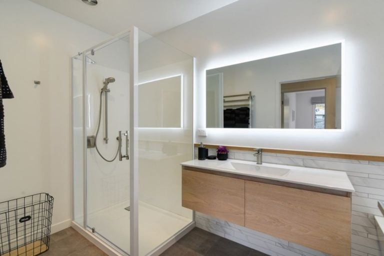 Photo of property in 22 Cumberland Road, Lower Shotover, Queenstown, 9304