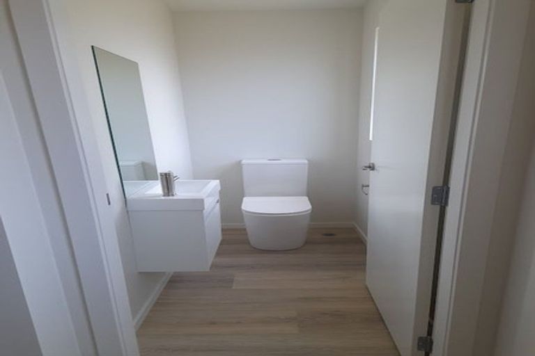 Photo of property in 1/33 Sladden Street, Naenae, Lower Hutt, 5011