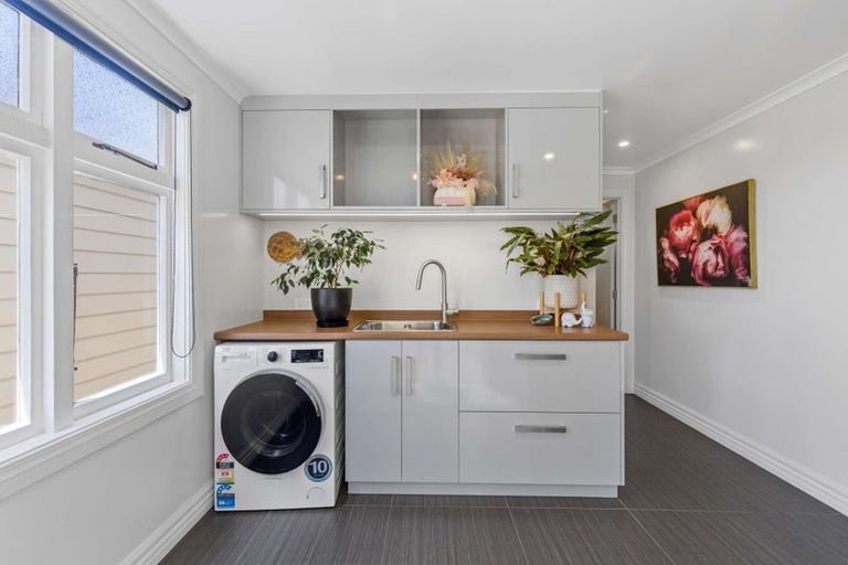 Photo of property in 329 Chamberlain Street, Lower Moutere, Upper Moutere, 7175