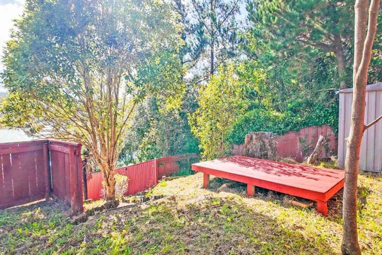 Photo of property in 22b Hillside Drive, Maoribank, Upper Hutt, 5018