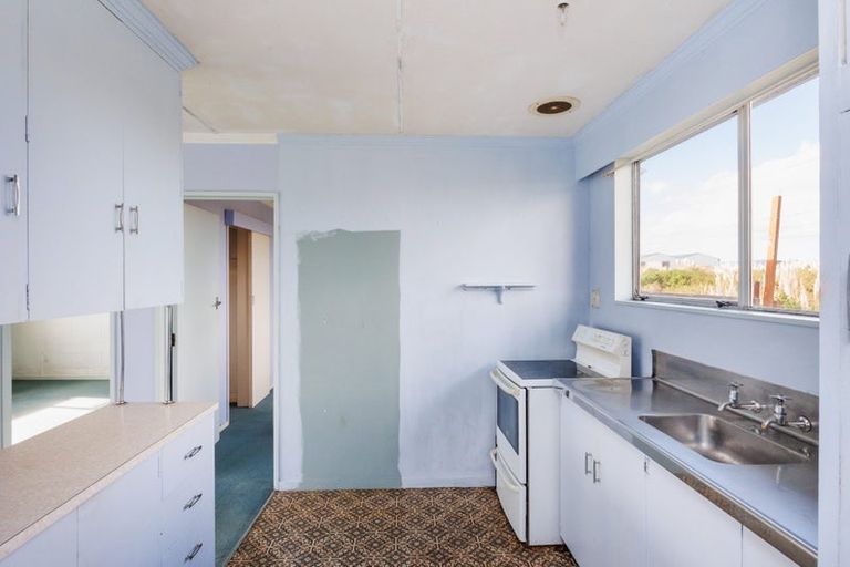 Photo of property in 1/24 Palliser Place, Milson, Palmerston North, 4414