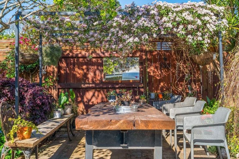 Photo of property in 11 Williams Street, Tauranga, 3110