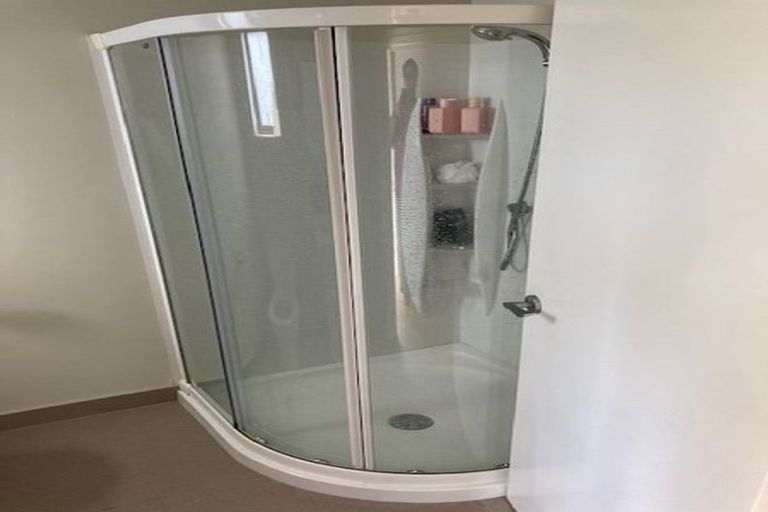 Photo of property in 39 Cockle Bay Road, Cockle Bay, Auckland, 2014