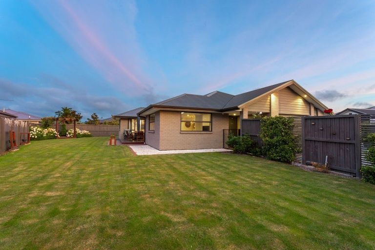 Photo of property in 11 Crampton Close, Kaiapoi, 7630