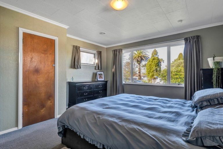 Photo of property in 12 Craig Street, Stratford, 4332
