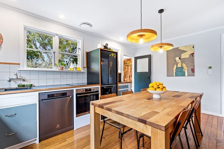 Photo of property in 10 Mcclintock Street, Whau Valley, Whangarei, 0112