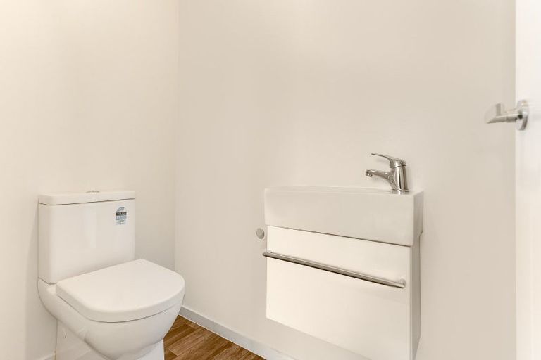 Photo of property in 2/36 Odette Street, Bader, Hamilton, 3206