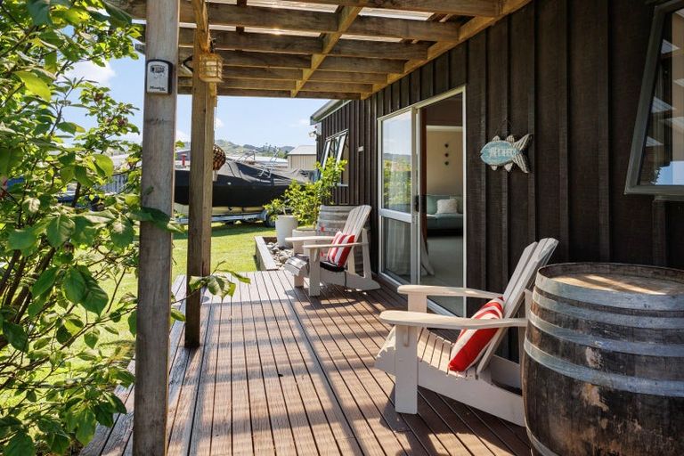 Photo of property in 1 Poplar Street, Whitianga, 3510