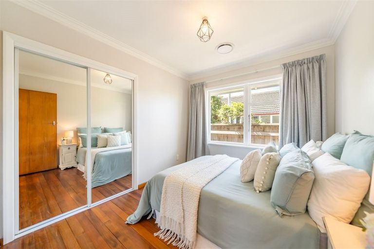 Photo of property in 28 Kashmir Avenue, Clouston Park, Upper Hutt, 5018