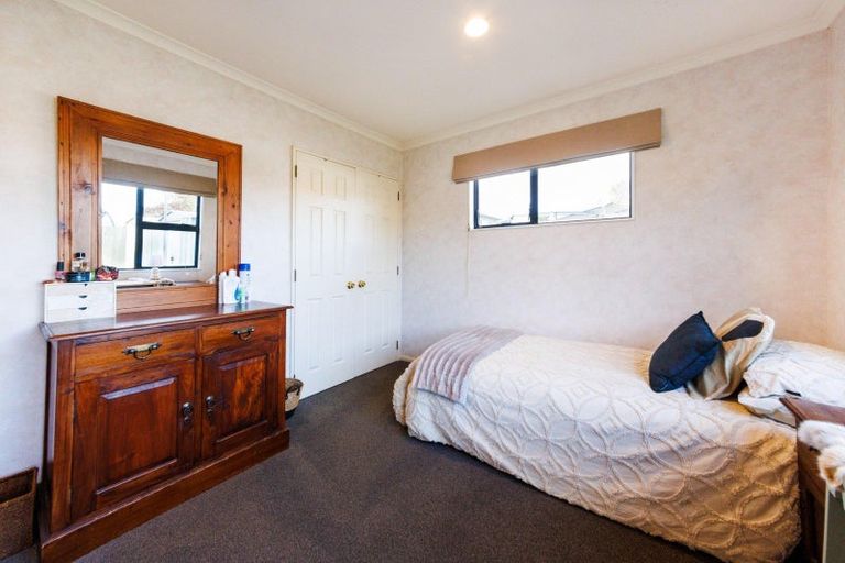 Photo of property in 3 Montana Way, Milson, Palmerston North, 4414