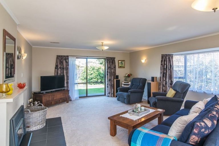 Photo of property in 39 Belvedere Avenue, Waikanae, 5036