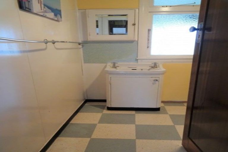 Photo of property in 58 Marlborough Street, Greymouth, 7805