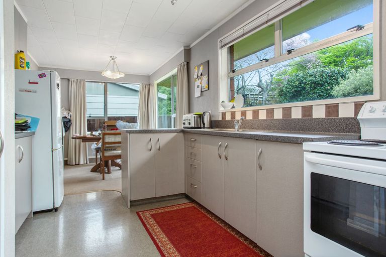 Photo of property in 42 Shakespeare Street, Leamington, Cambridge, 3432