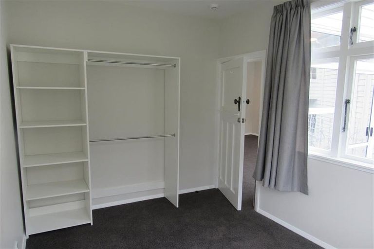 Photo of property in 4a Easdale Street, Kelburn, Wellington, 6012