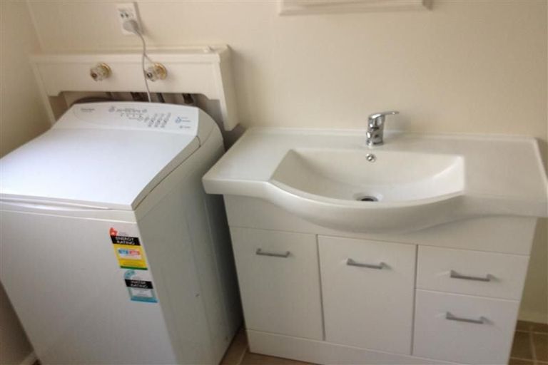 Photo of property in 1/46 Queen Street, North Dunedin, Dunedin, 9016