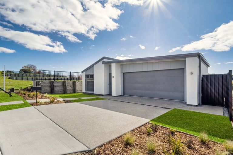 Photo of property in 19 Korora Crescent, Omokoroa, 3114