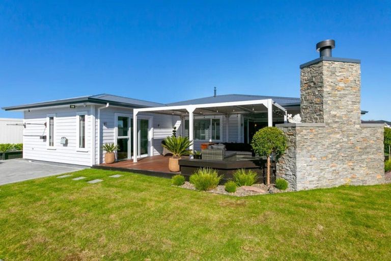 Photo of property in 1 Maunganamu Drive, Wharewaka, Taupo, 3330