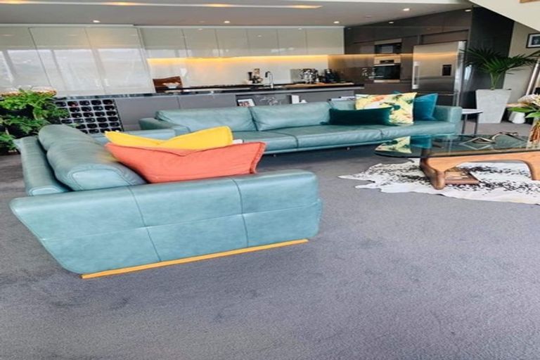 Photo of property in Clyde Quay Wharf, 3b/5 Clyde Quay Wharf, Te Aro, Wellington, 6011