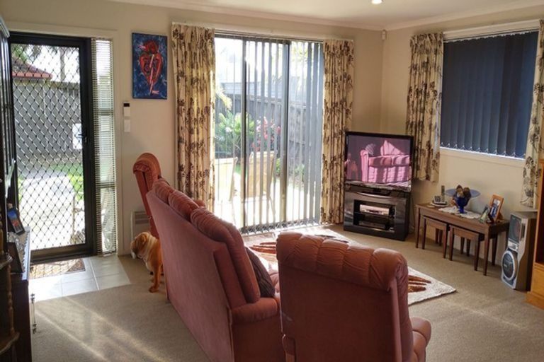 Photo of property in 20 Richardson Avenue, Pukekohe, 2120