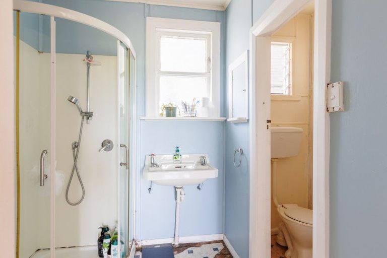 Photo of property in 42 Newman Road, Eketahuna, 4900