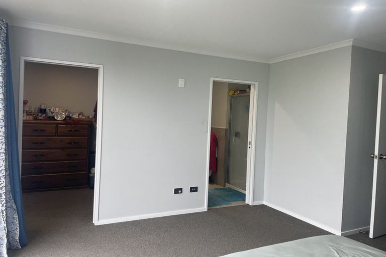 Photo of property in 10 Hopuni Way, Takanini, 2112